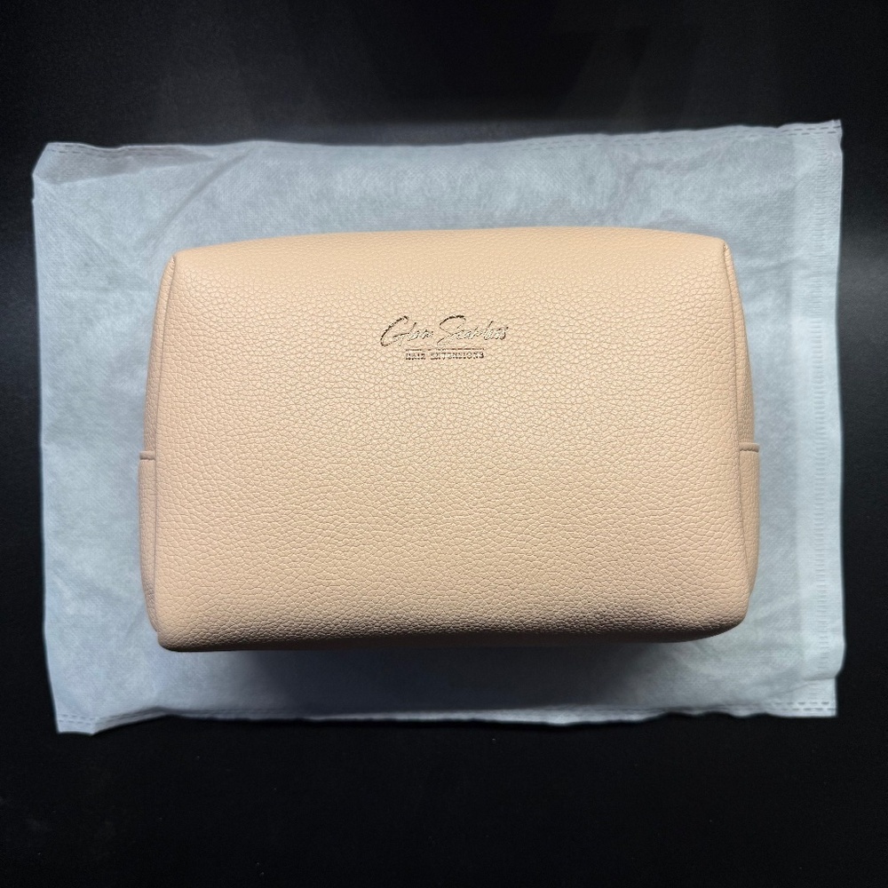 Glam Seamless Cosmetic Bag with Bonus Hair Rollers Included - Brand New